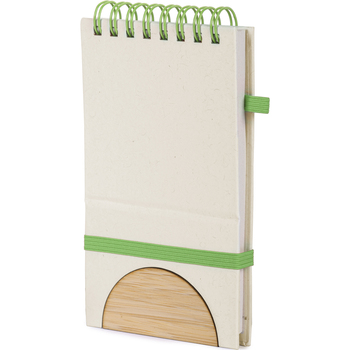 Libreta fabricada con cartones de leche