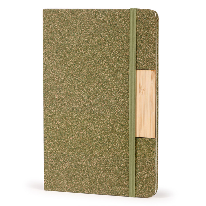 Libreta fabricada con posos de té
