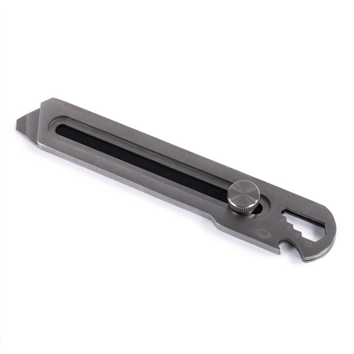 Cutter multifunción