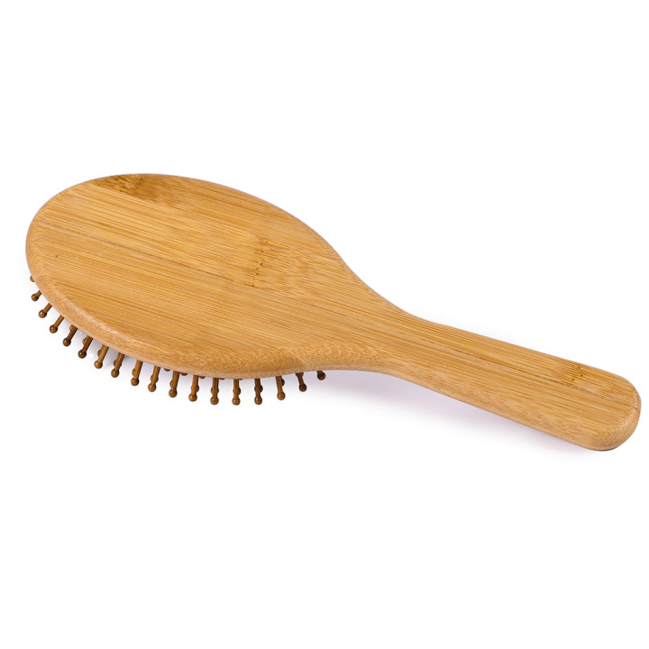 Cepillo de bambú