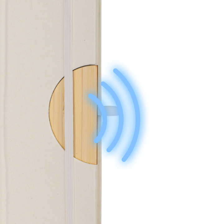 Cuaderno fabricado con cartones de leche con tarjeta nfc