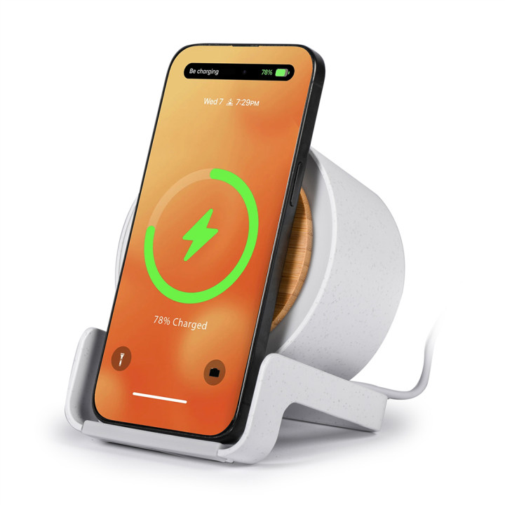 Altavoz bluetooth con cargador inalámbrico