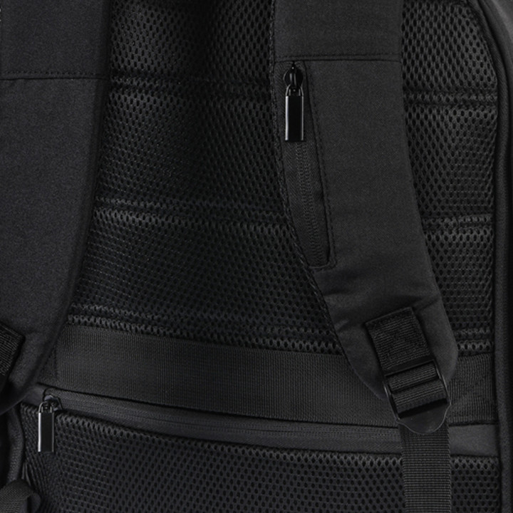 Mochila antirrobo rpet con puerto de carga usb