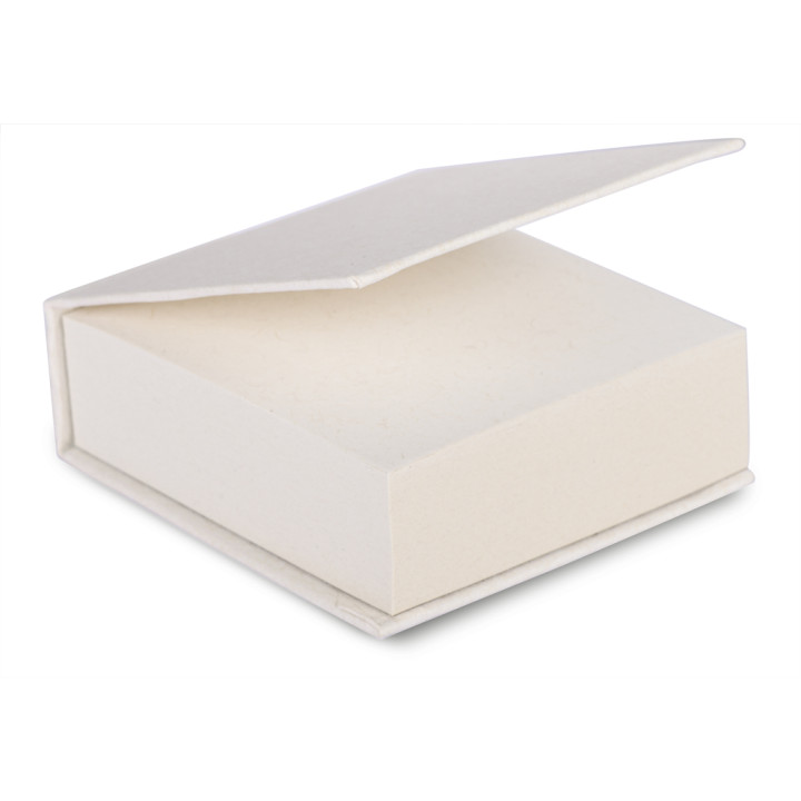 Cuaderno fabricado con cartones de leche